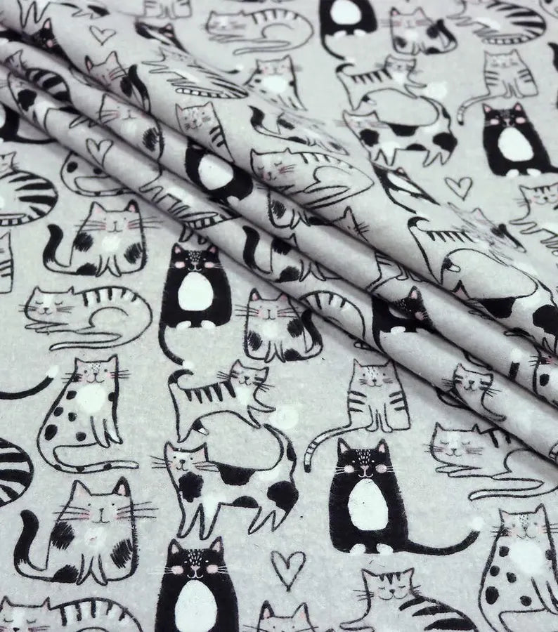 Sketched Kitties on Gray ♥ Flannel