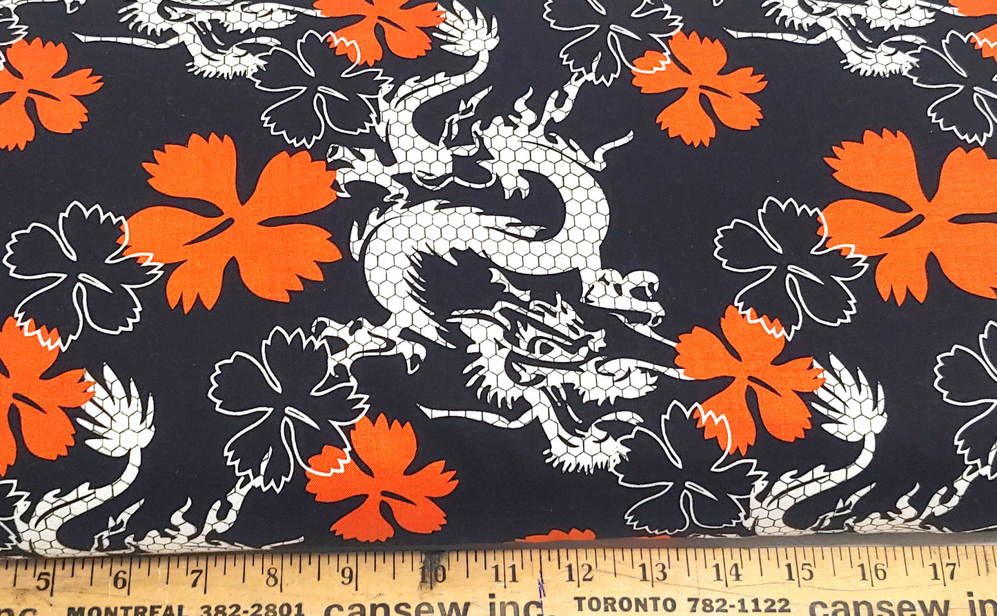 Asian Dragon on Black ♥ Large Scale