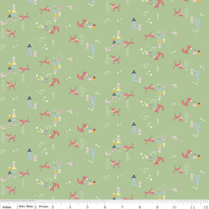 Christmas Animals on Green