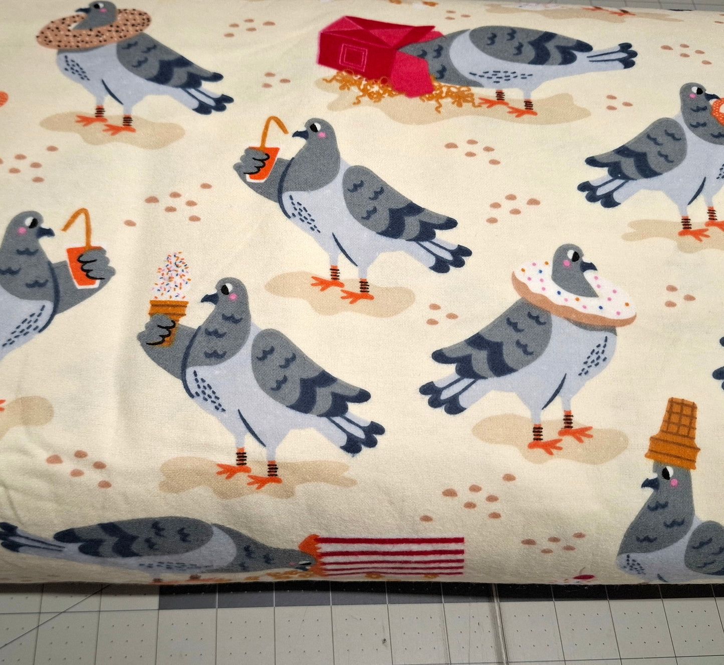 Snacking Pigeons ♥ Flannel