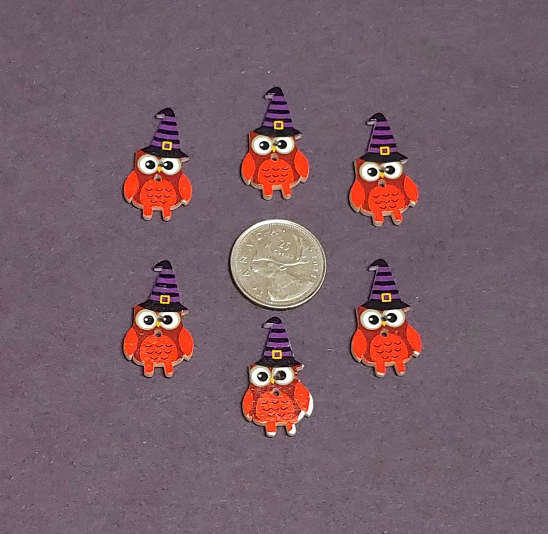 Halloween Themed Round Wooden Buttons - Set of 6