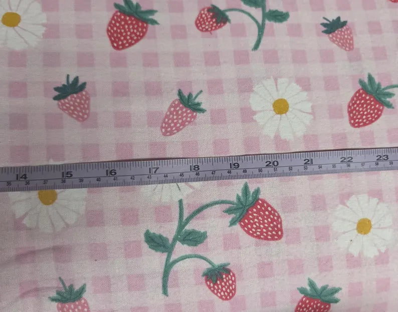 Garden Strawberry Gingham ♥ Flannel