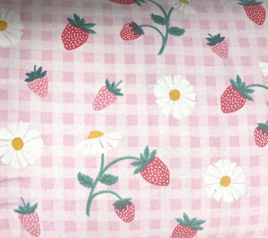 Garden Strawberry Gingham ♥ Flannel