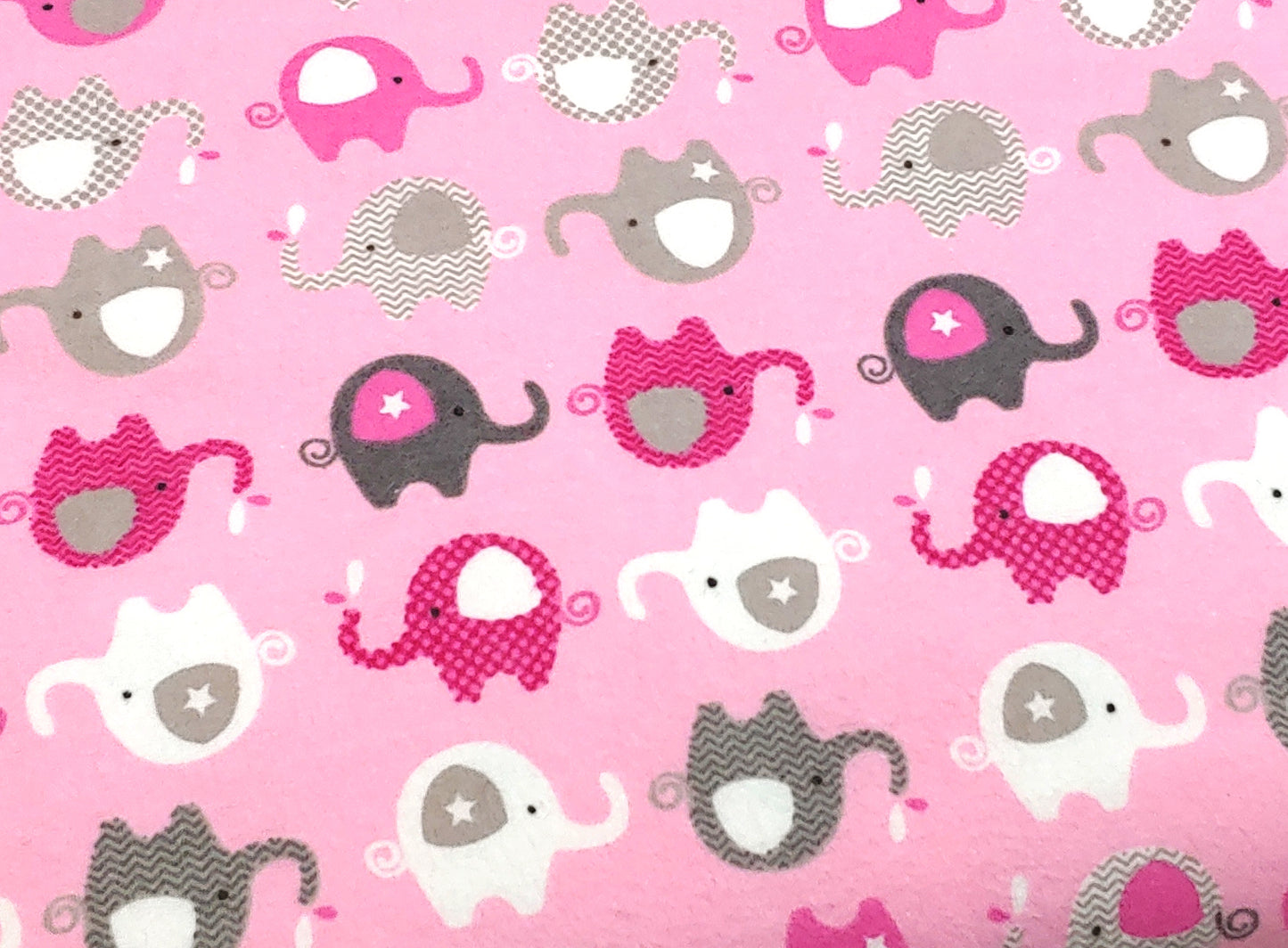 Elephants on Pink ♥ Flannel